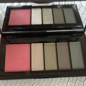 NIB - KIKO Milano Smart 02 Eyes & Cheek palette